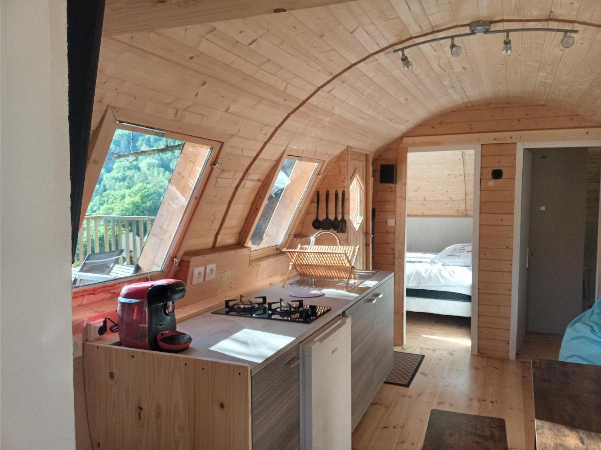 Les Insolites Du Villaret Saint-Vincent-les-Forts Exterior foto